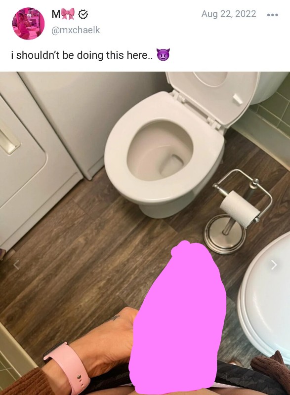 libsoftiktok's tweet image. DISTURBING: Meet Michael Duvall, an OnlyFans creator and now former Pre-K teacher. He just admitted in a tiktok that he took nude pictures of himself for OnlyFans WHILE AT THE DAYCARE.
Parents, make sure you know who you’re entrusting your kids with!