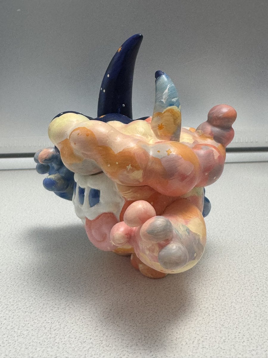 scorpius777's tweet image. 梅田ロフトの最後のPOPBOX後半に行ってきましたー！朝から並んで春の夜をイメージしたモコブブのワンオフGET🙌✨360度どの角度から見ても色々な表情が楽しめて最高に可愛い！もう一つの色のワンオフも実物見れたけど無茶苦茶良かった！行って良かったです😊
#梅田ロフト
#POPBOX