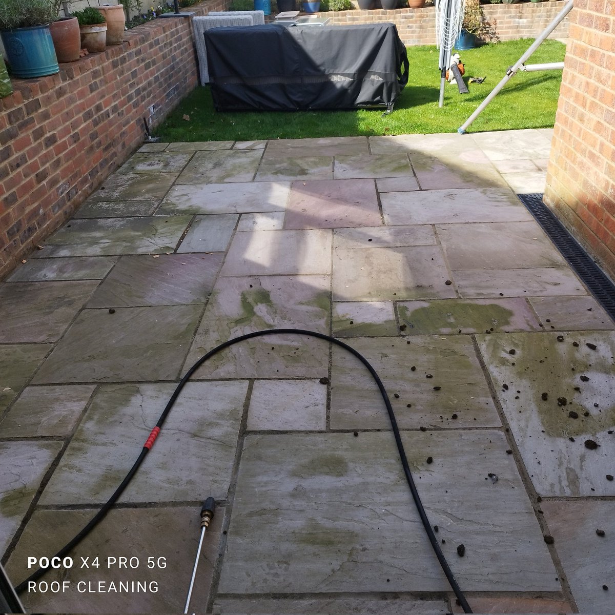 Hadlow Exterior Cleaning tweet media