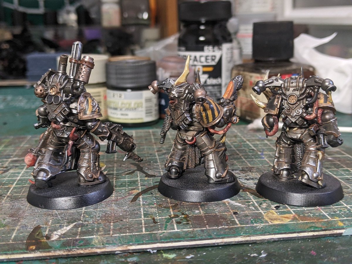 アキーモフ tweet media