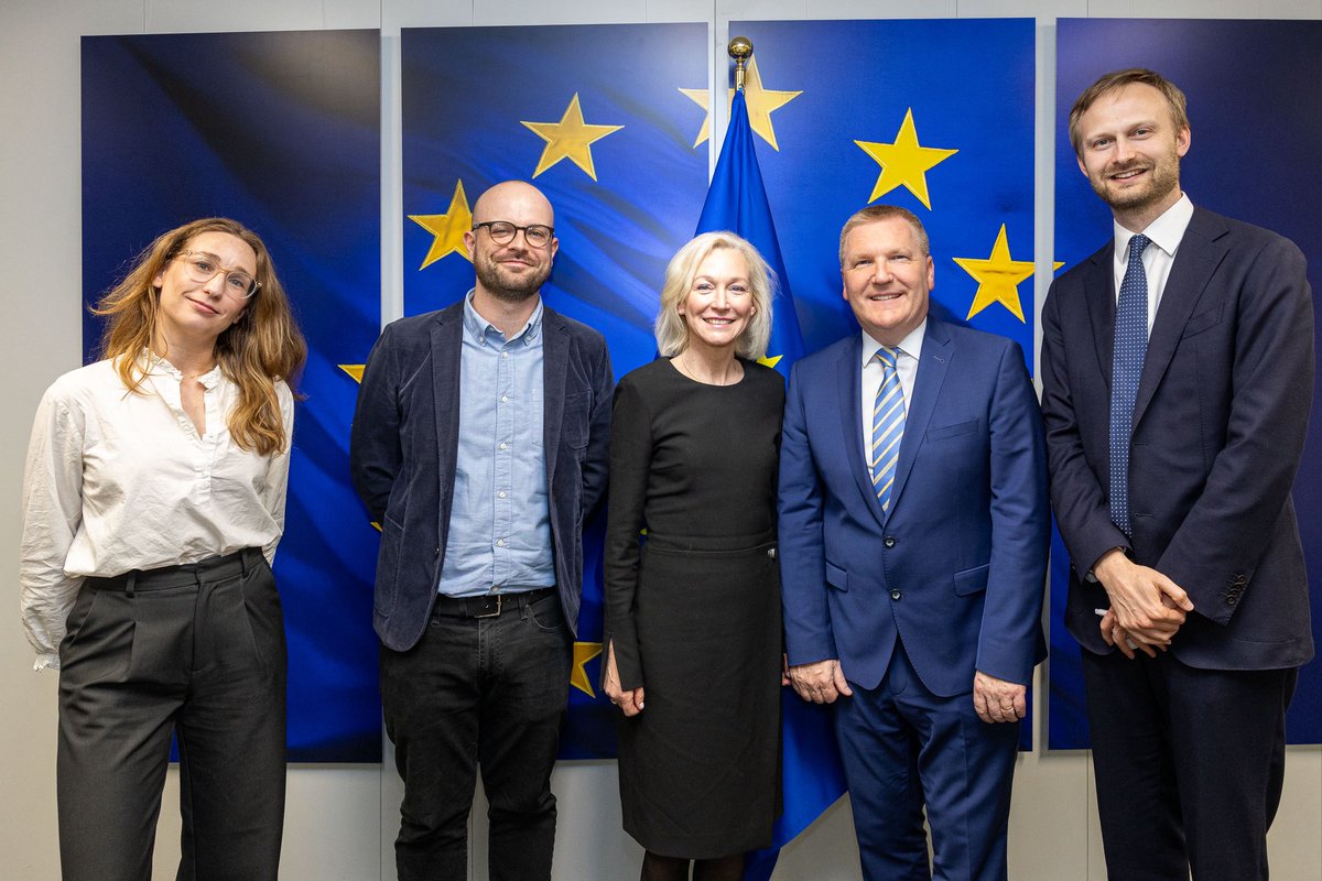 Michael McGrath (@eucssrmcgrath) on Twitter photo A productive first meeting with <a href="/BonefeldCecilia/">Cecilia Bonefeld-Dahl</a> from <a href="/DIGITALEUROPE/">DIGITALEUROPE</a> on how to drive 🇪🇺 competitiveness.
We discussed the road to simplification, digital fairness, trusted data flows and the 28th regime. A productive first meeting with <a href="/BonefeldCecilia/">Cecilia Bonefeld-Dahl</a> from <a href="/DIGITALEUROPE/">DIGITALEUROPE</a> on how to drive 🇪🇺 competitiveness.
We discussed the road to simplification, digital fairness, trusted data flows and the 28th regime.