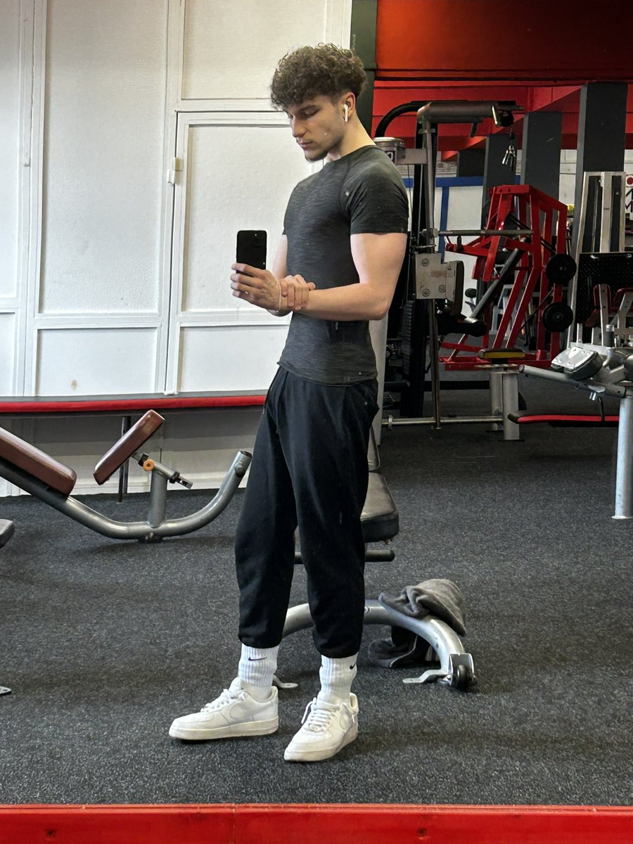 First gym session in 2 months😔