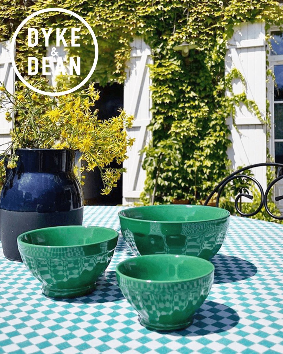 DYKE &amp; DEAN GRANDMOTHERS BOWL⁠
⁠
Beautiful ceramic construction with a deep reflective finish.⁠
⁠
Ideal for serving soups &amp; breakfast bowls. The design features great quality, weight and colours to pop in your interiors⁠
⁠
#dykeanddean #colourfulhome