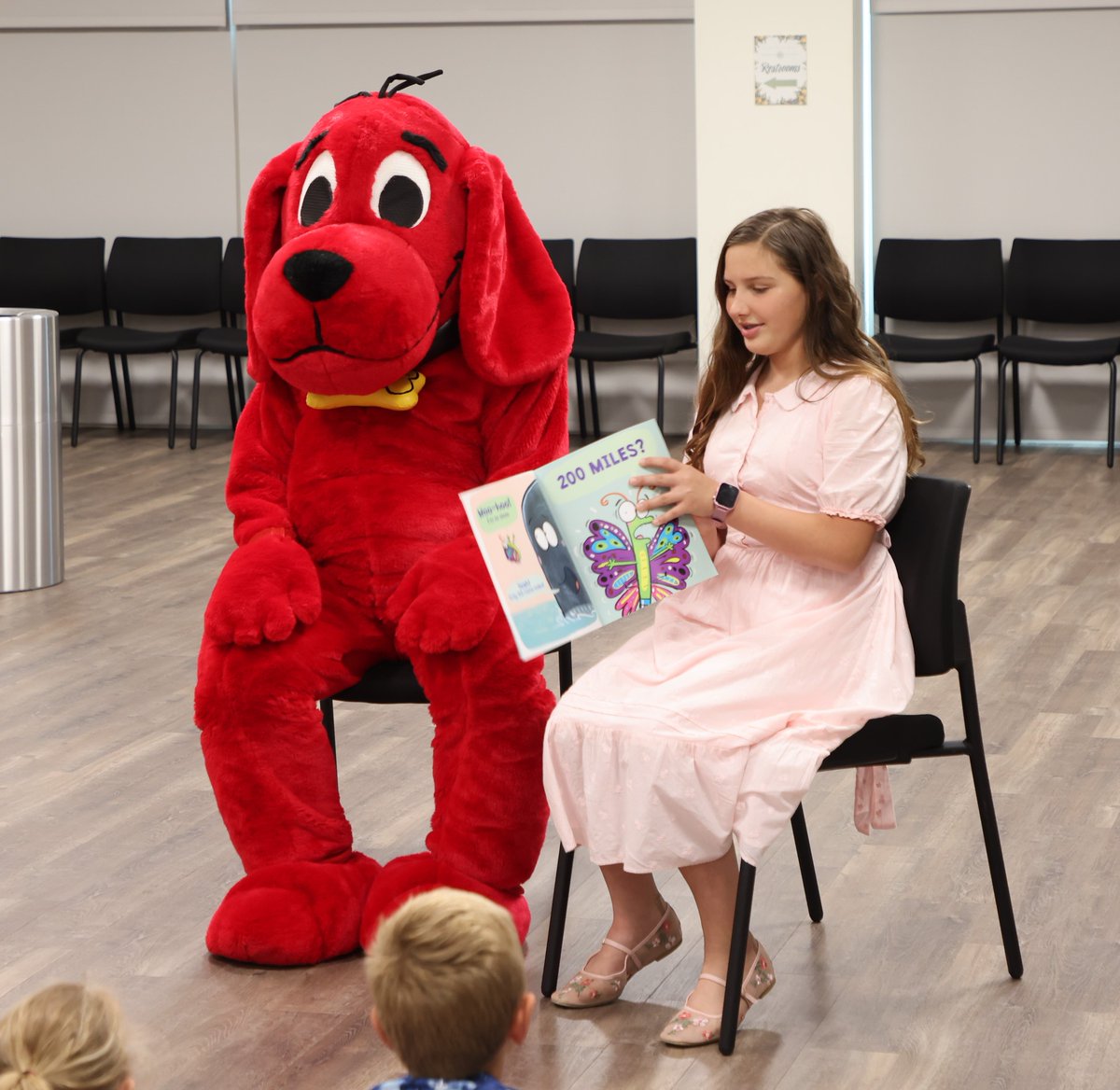 Florida Senate (@flsenate) on Twitter photo Thanks to Clifford for visiting with our Senate kids today and reading a story with help from Adeline (<a href="/DannyBurgessFL/">Danny Burgess</a>)! Thanks to Clifford for visiting with our Senate kids today and reading a story with help from Adeline (<a href="/DannyBurgessFL/">Danny Burgess</a>)!