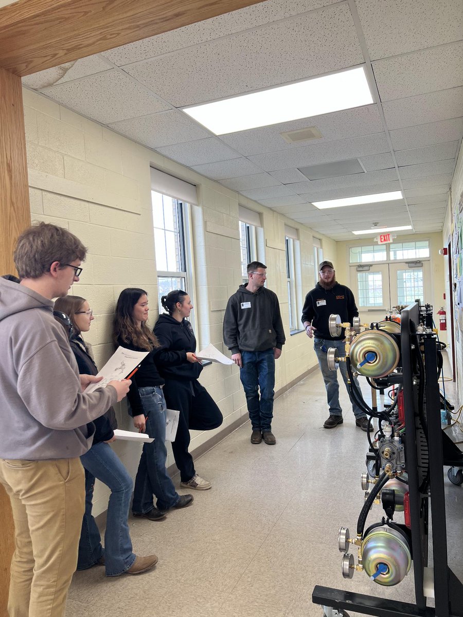 QIII Career Tech Ed tweet media