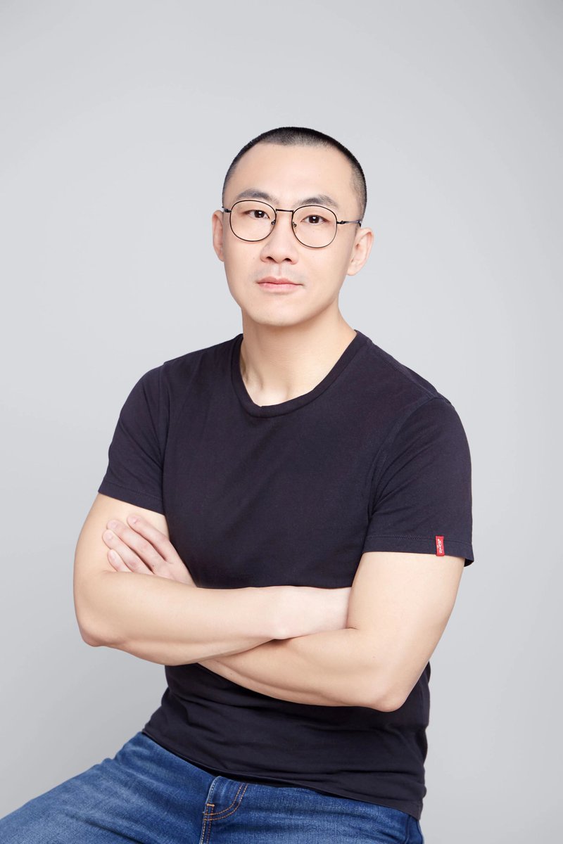 rollotomasi0203's tweet image. Seen those awesome AI action figure pics and wondering how to make one? 🤔 It&apos;s actually super easy! Our tool turns your photo into a realistic action figure. Just upload your pic, no tricky stuff needed.
Get your figure now Link in reply👇 
#ActionFigure #AIart #EasyAI #PhotoFun