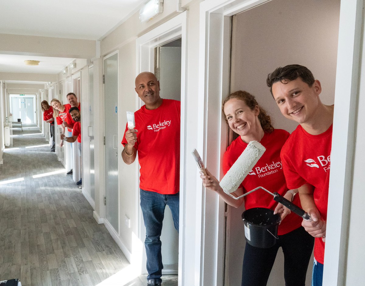 Berkeley Foundation (@b__foundation) on Twitter photo A team of amazing volunteers from <a href="/BerkeleyGroupUK/">Berkeley Group</a> St Joseph rolled up their sleeves to support #CommunityPartner St Basils with decorating their new Live and Work accommodation in #Birmingham. It offers a stable base for young people to live whilst kick-starting their career🏠🎨 A team of amazing volunteers from <a href="/BerkeleyGroupUK/">Berkeley Group</a> St Joseph rolled up their sleeves to support #CommunityPartner St Basils with decorating their new Live and Work accommodation in #Birmingham. It offers a stable base for young people to live whilst kick-starting their career🏠🎨