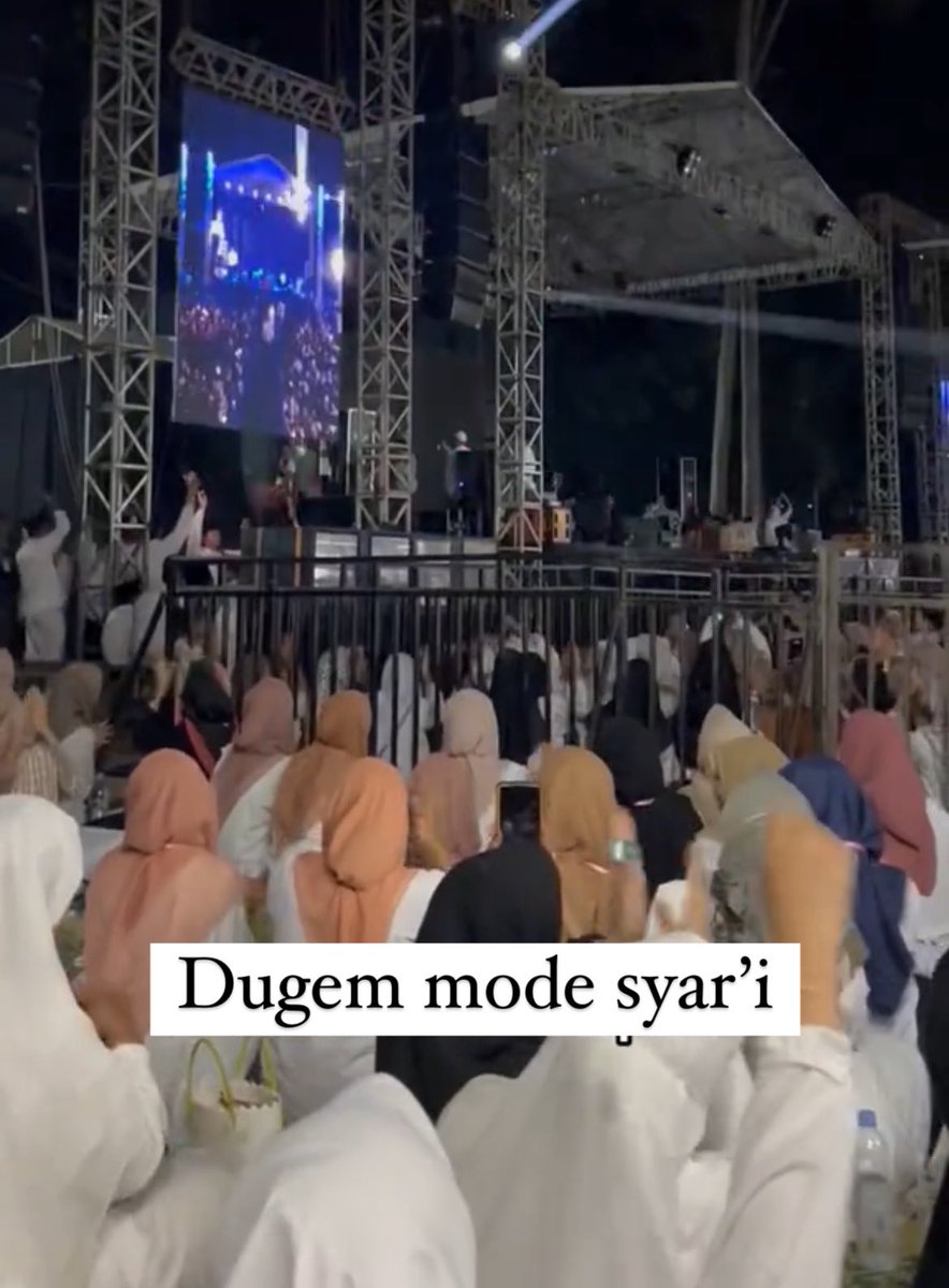 𓆝 𓆟 𓆞 𓆝 𓆟 tweet media