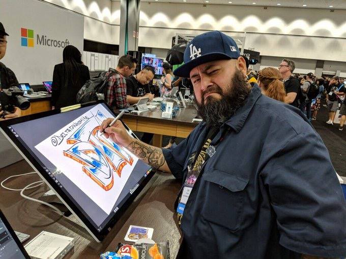 deltatangomike's tweet image. did I ever tell you about the olden times when I used to visit the local Microsoft Store and play, I mean, draw on the latest @Surface device? 

Congratulations @Microsoft for 50 years of innovation
@qualcomm @snapdragon
#Microsoft50SurfaceSweepstakes #Microsoft50 #SurfaceCreator