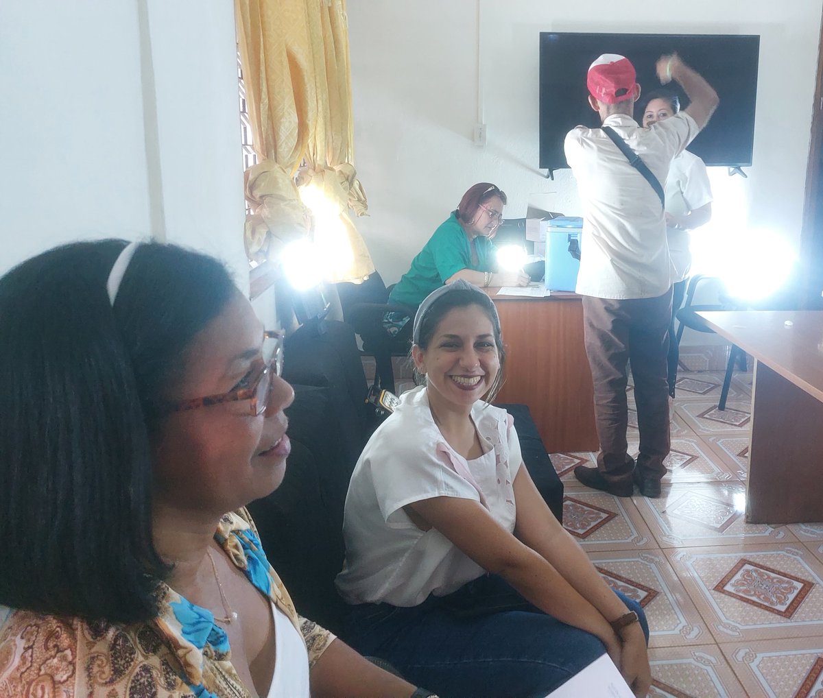 💉🇨🇺Serconi bajo el liderazgo de nuestros máximos directivos reafirmamos nuestro compromiso con la salud y el bienestar de nuestra comunidad. 🤗Nos sumamos activamente a la campaña de reforzamiento de la vacuna contra la COVID y la tifoidea#SerconiSomosTodos
#CubaXLaSalud <a href="/todos/">todos</a>