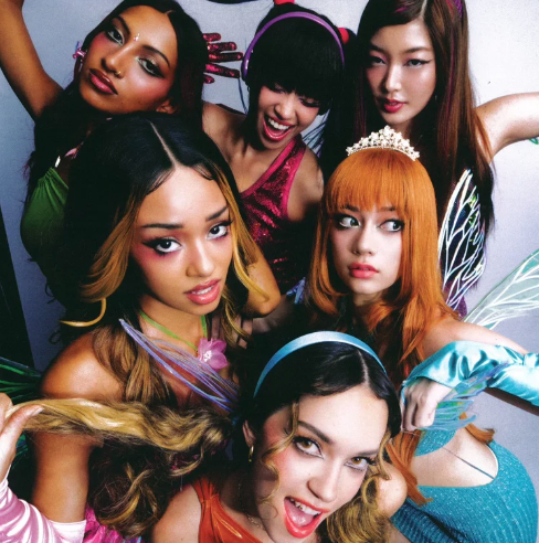 AboutMusicYT's tweet photo. KATSEYE teases their comeback with a new photo. https://t.co/wC5o2DU1Mw