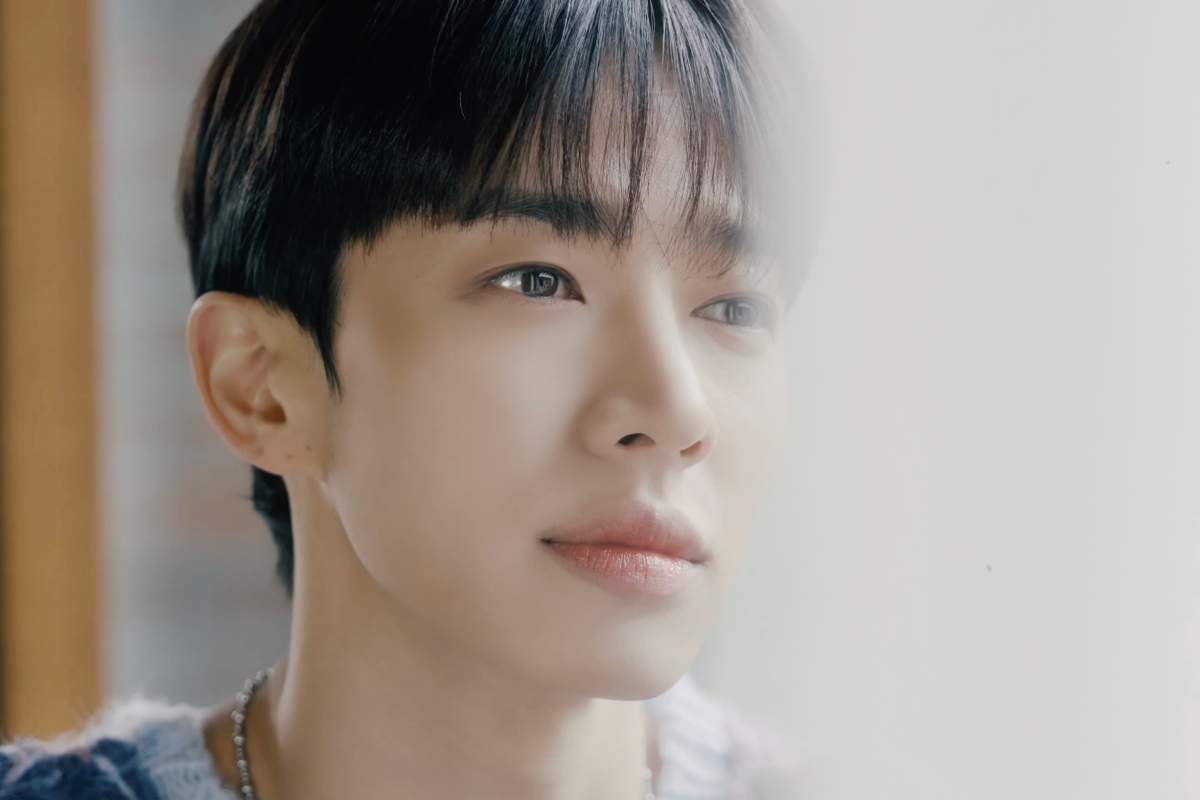 soompi's tweet image. WATCH: #HIGHLIGHT Releases New #BEAST X HIGHLIGHT Special Film For Pre-Release Single "Endless Ending"
soompi.com/article/173588…