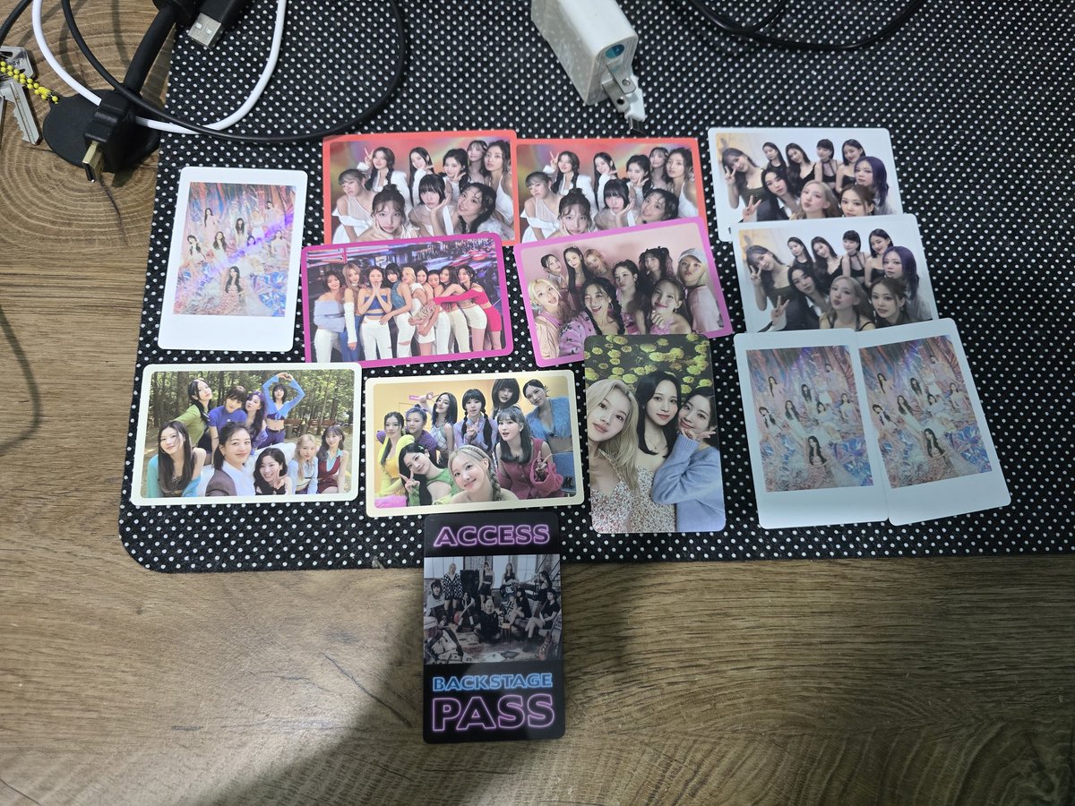 Remaining bentables 

Please refer for the quoted post on the prices

Mina/Dahyun dicon, Rowoon SG 2022- can have it as a set for 20 pesos