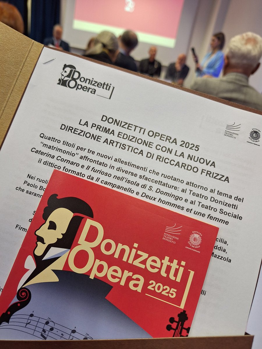 Kicking off the new <a href="/donizettiopera/">Fondazione Donizetti</a> with <a href="/riccardofrizza/">Riccardo Frizza</a>. 
Buzzword = evolution.