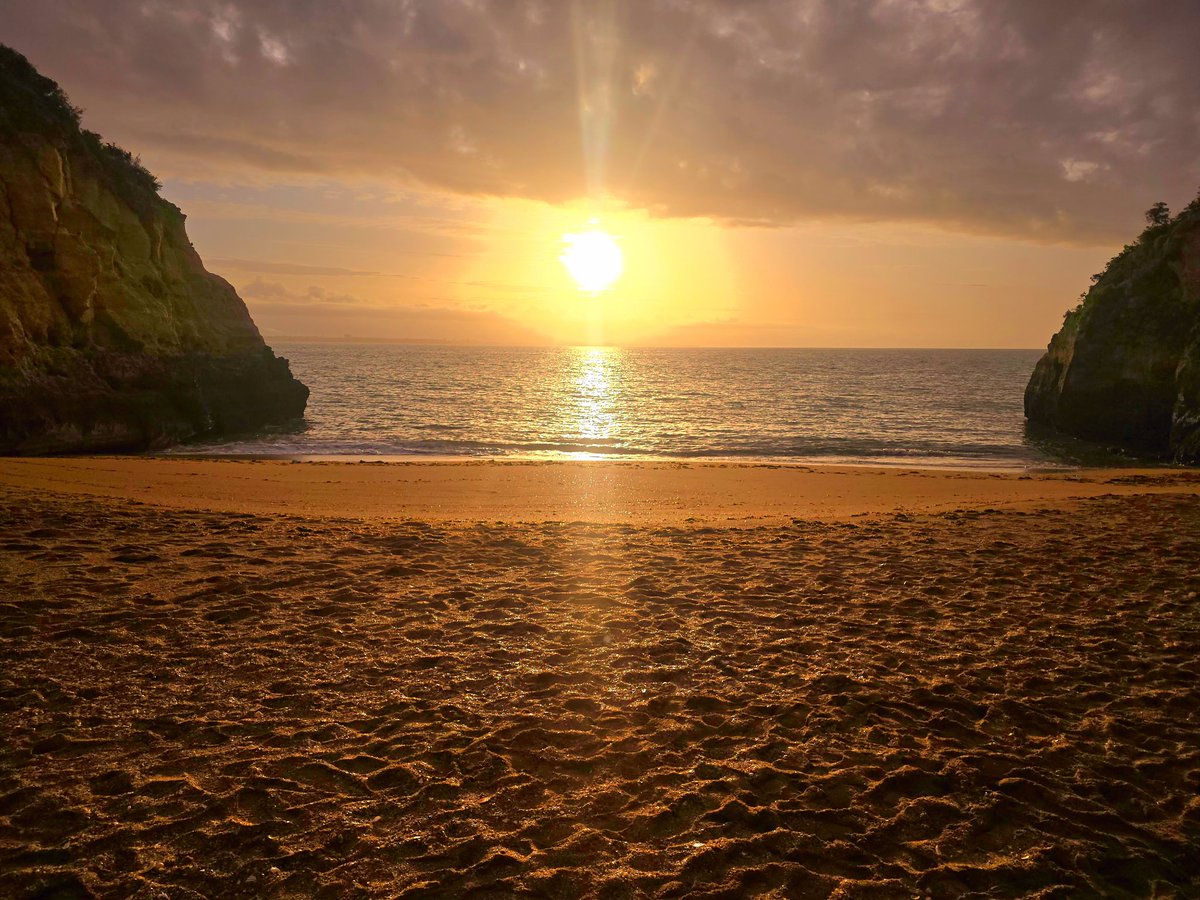 john mallon (@jmallon16) on Twitter photo Beautiful Lagos Portugal 🇵🇹 a very special place <a href="/Portugal/">Portugal</a> <a href="/turismoportugal/">Turismo de Portugal</a> <a href="/Lagos/">Lagos Weather</a> <a href="/Soundcity985FM/">SOUNDCITY RADIO 98.5, Lagos</a> <a href="/thebeat999fm/">THE BEAT 99.9FM LAGOS</a> <a href="/followlasg/">The Lagos State Govt</a> <a href="/SportyNeesy/">Denise Watson</a> <a href="/PetraEllisMedia/">Petra Ellis</a> <a href="/bakersf71/">Sam Baker</a> <a href="/GerryAdamsSF/">Gerry Adams</a> Beautiful Lagos Portugal 🇵🇹 a very special place <a href="/Portugal/">Portugal</a> <a href="/turismoportugal/">Turismo de Portugal</a> <a href="/Lagos/">Lagos Weather</a> <a href="/Soundcity985FM/">SOUNDCITY RADIO 98.5, Lagos</a> <a href="/thebeat999fm/">THE BEAT 99.9FM LAGOS</a> <a href="/followlasg/">The Lagos State Govt</a> <a href="/SportyNeesy/">Denise Watson</a> <a href="/PetraEllisMedia/">Petra Ellis</a> <a href="/bakersf71/">Sam Baker</a> <a href="/GerryAdamsSF/">Gerry Adams</a>