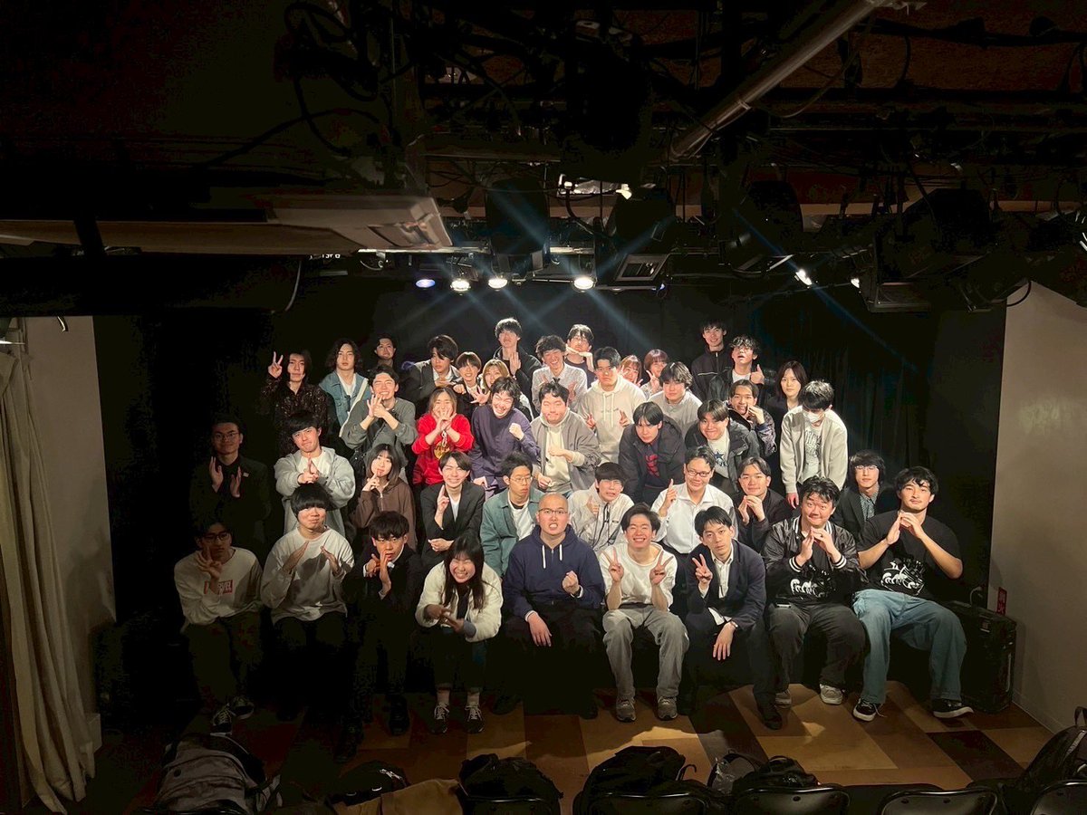 🌸終演

終演いたしました！！
対決の結果、
経商法0勝
木曜会3勝
パラ港4勝
でパラ港の勝利です🏅
ご来場ありがとうございました🙇‍♂️