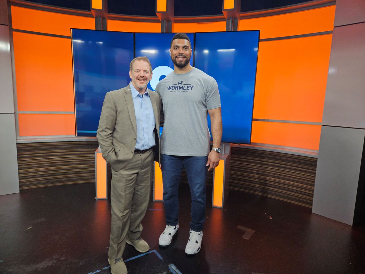 Much appreciation to our media sponsor <a href="/13abc/">13 Action News</a>  <a href="/_JamesStarks/">James Starks II</a> for having us out today! The <a href="/Chris_Wormley43/">Chris Wormley</a> Golf Outing benefitting charities of Northwest Ohio and🏌🏾‍♂️⛳️
wormleyfamilyfoundation.org
Get signed up today! 📝⤵️
eventbrite.com/e/chris-wormle…