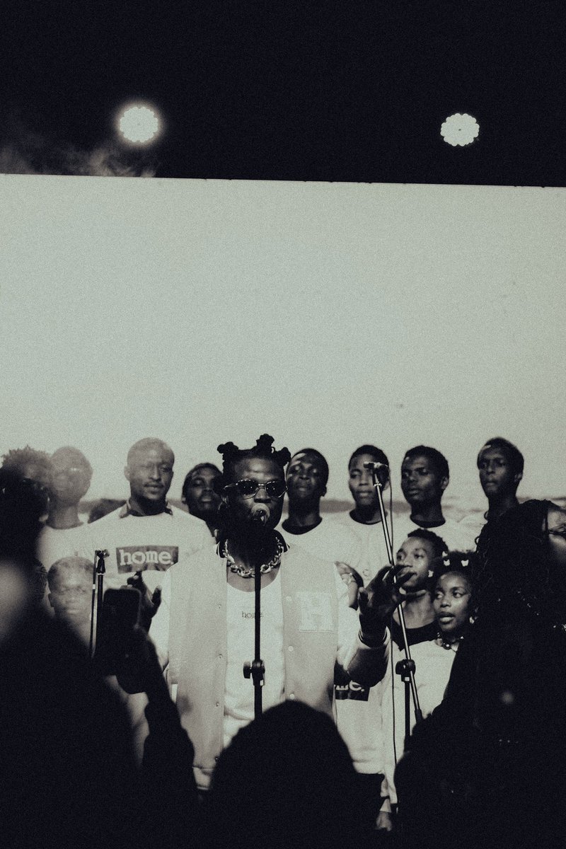 ras_amor's tweet image. I am just here to say a BIG THANK YOU ‼️
Amortals Live I was a whole movie. A night that will always live in my heart.
I’m so grateful for my band, my team, Jägermeister, Home 254, Spellcast Media Choir, my sound guy, my fellow artists and every Amortal who assembled! 🫶🏾