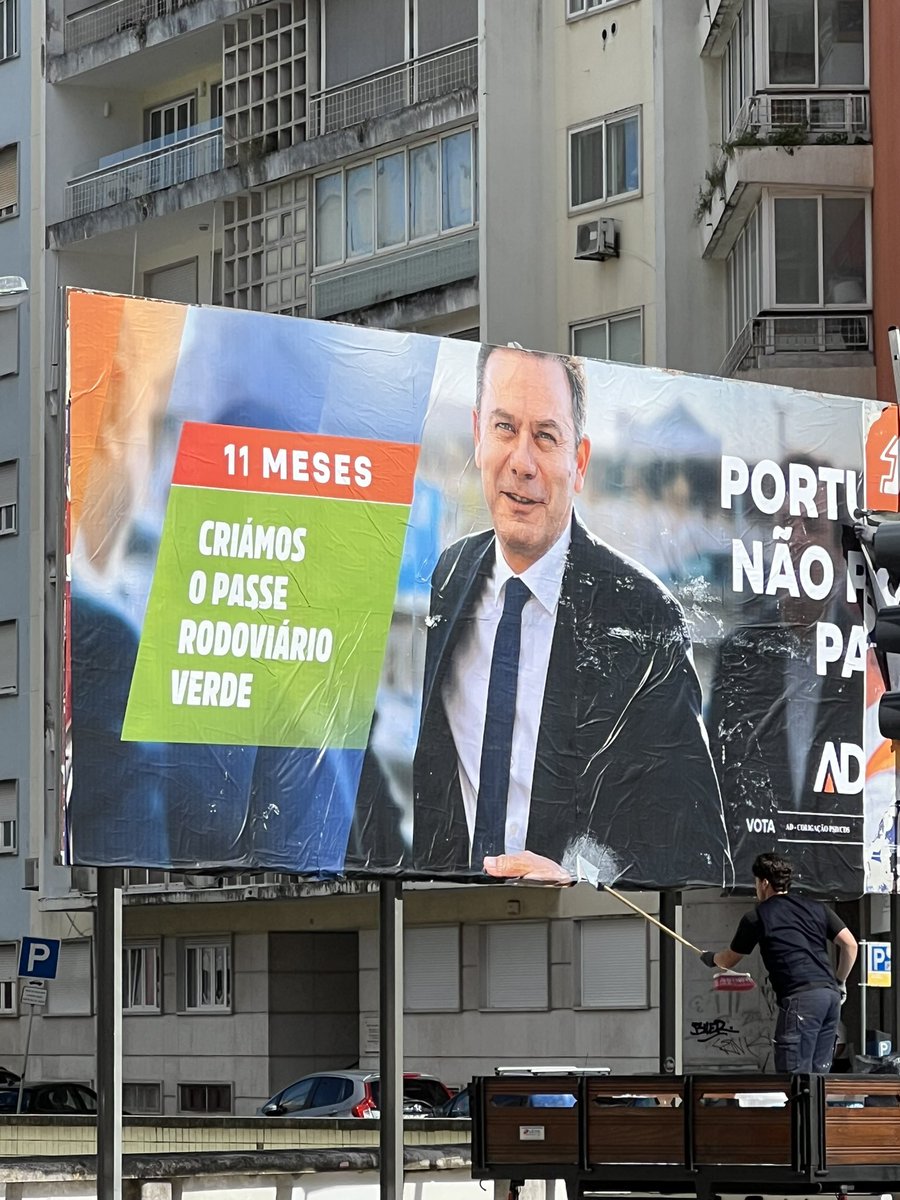 Rodoviário? É ferroviário, Luís… e a proposta é do Livre (PSD votou contra)