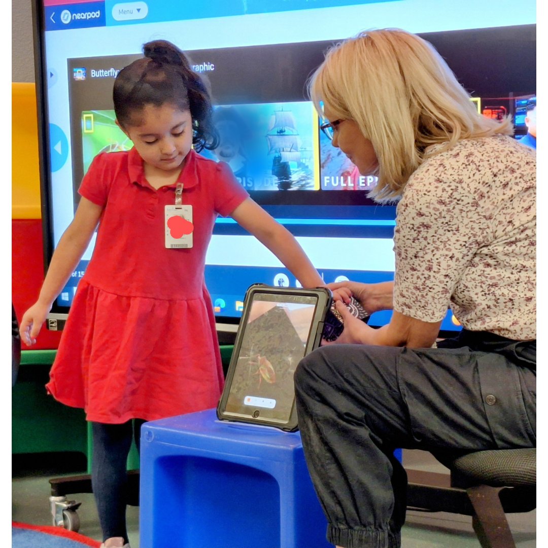 Pierce ECS (@pierceecpandas) on Twitter photo Learning about insects with Ms. Pence's class using Nearpod and Merge Cube. <a href="/IrvingLibraries/">IISD Libraries</a> Learning about insects with Ms. Pence's class using Nearpod and Merge Cube. <a href="/IrvingLibraries/">IISD Libraries</a>