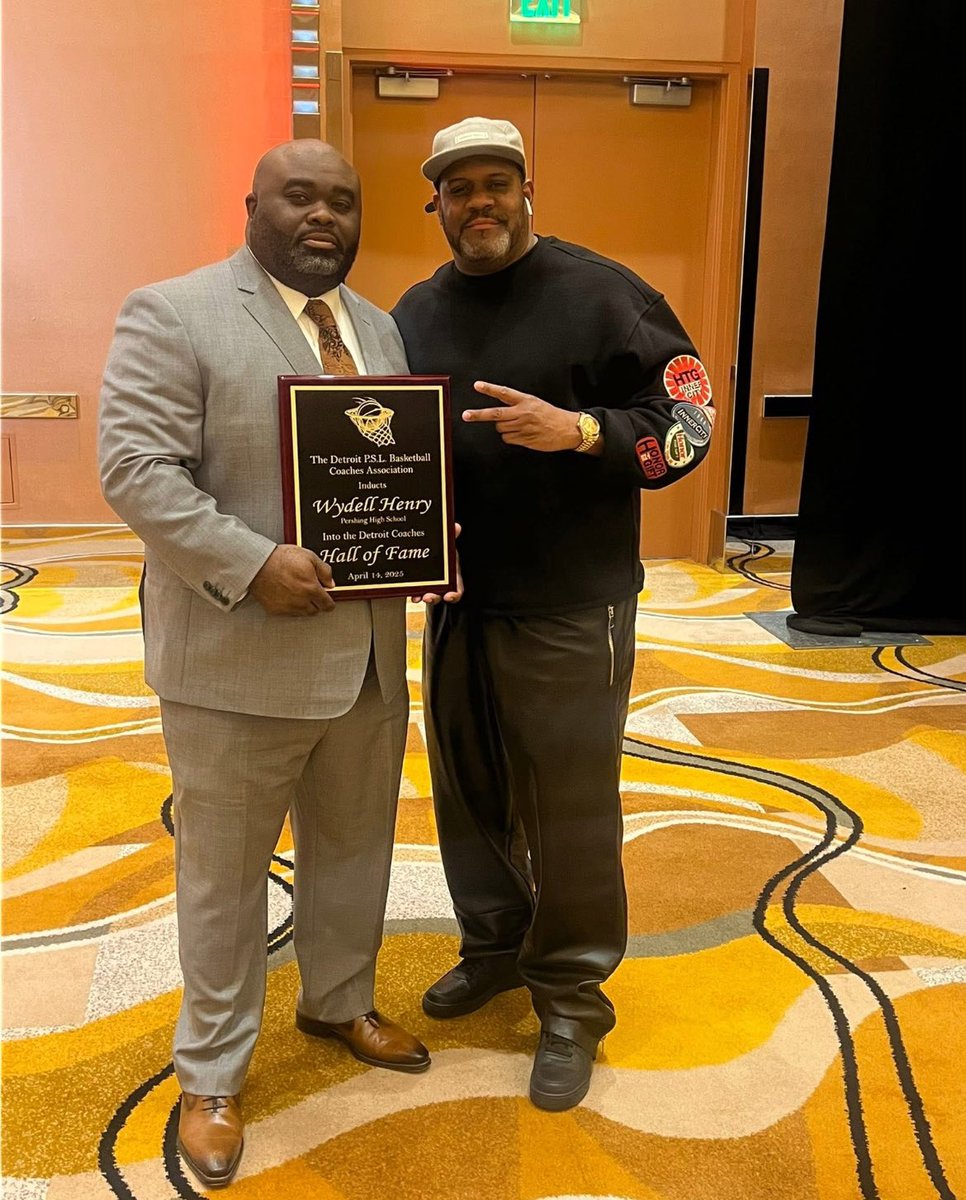 VIEWS FROM COACH WY’s HOF INDUCTION <a href="/HenryWydell/">coach Y</a>