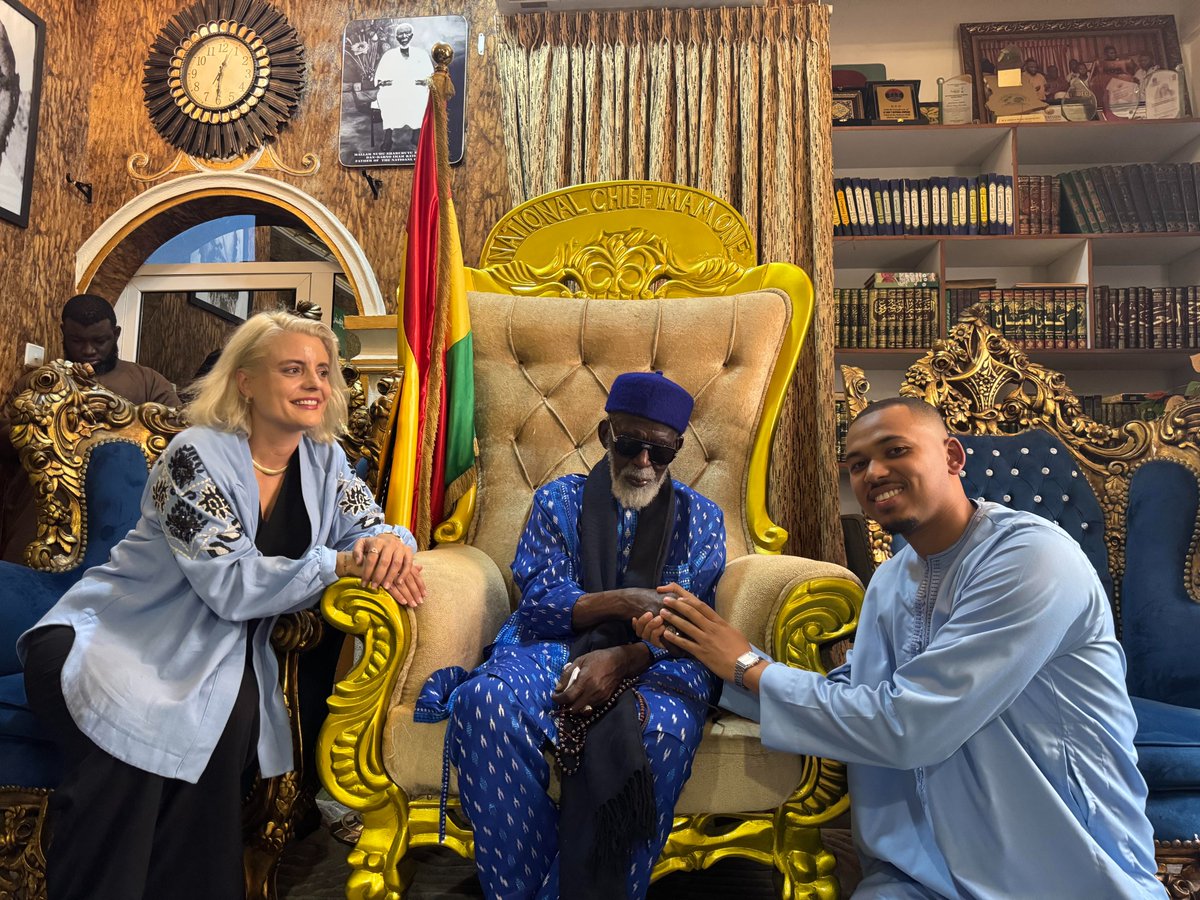 The Swiss Embassy in Ghana was honoured to visit the National Chief Imam, Sheikh Dr. Osman Nuhu Sharubutu. We are grateful for the warm welcome and the opportunity to exchange with a respected leader and symbol of peace and unity. 🇨🇭🤝🇬🇭