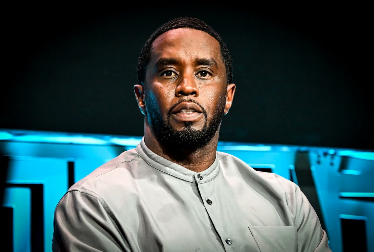 InformativosTA's tweet image. #EspectaculosTA I Diddy se declara no culpable de nuevos cargos relacionados con tráfico sexual

Más detalles en el link.
informativosta.com.do/2025/04/15/did…

#Diddy #Rapero #InformativosTA
