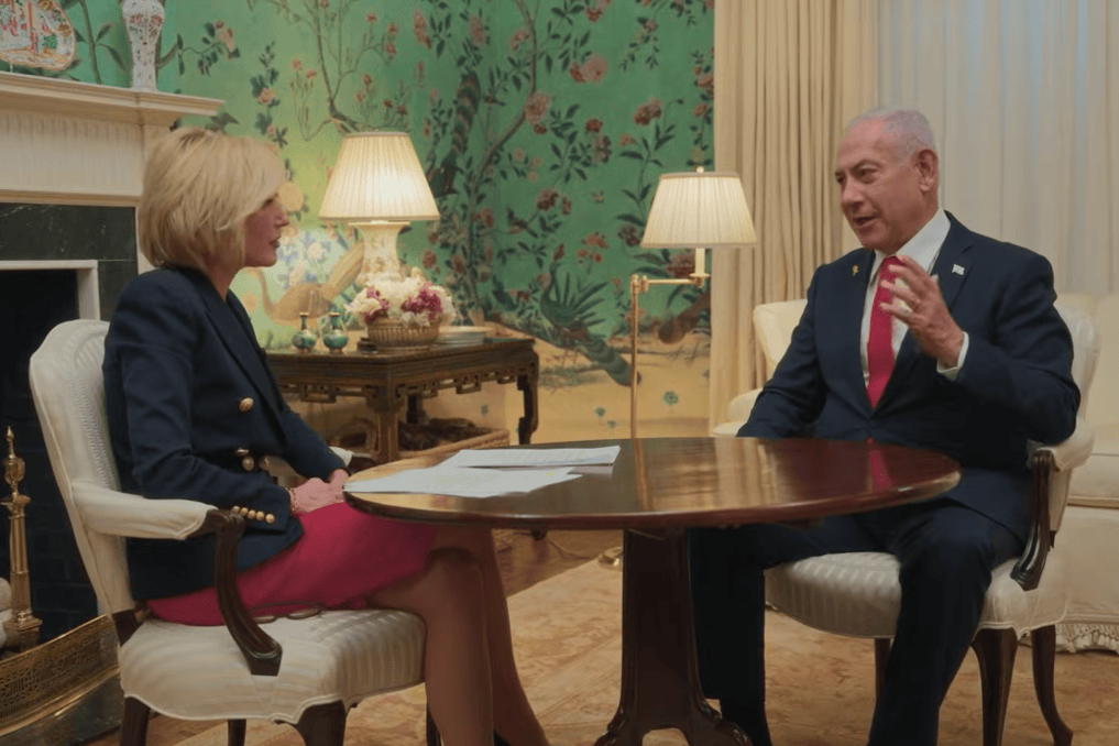 all_israel_news's tweet photo. ‘There is no greater partnership than Israel & believing Christians,’ PM Netanyahu tells Trump's faith advisor https://t.co/iiPPt2P6IB
#Israel #Christianity #EvangelicalFaith #Netanyahu #MiddleEastPolitics #PaulaWhite #ChristianSupportForIsrael #WhiteHouseFaithOffice https://t.co/X8vQ10UWmB