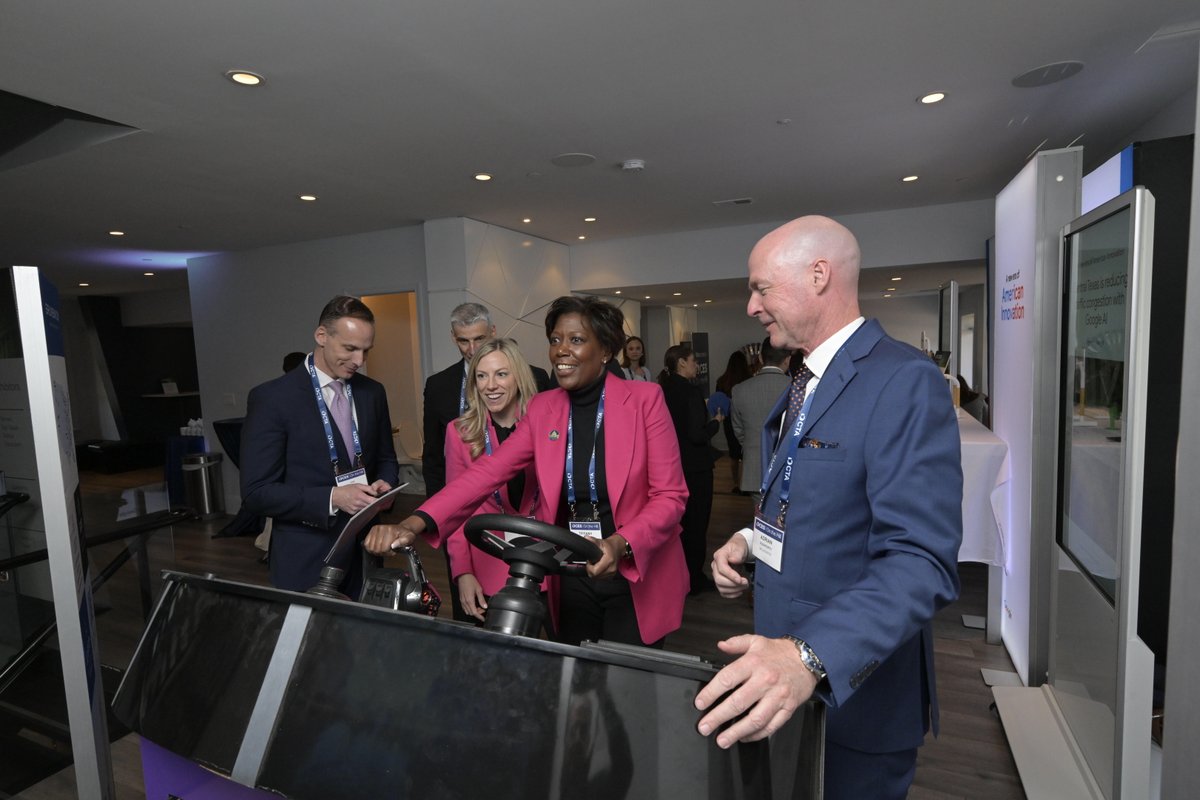 CTATech's tweet image. ICYMI: #CTATechWeek took over Capitol Hill. CES on the Hill showcased innovation in AI, robotics and digital health, while the Digital Patriots Dinner recognized Representatives @RepBillFoster and @RepDonBeyer and Former FTC Commissioner Christine Wilson as 2025 Digital Patriots.