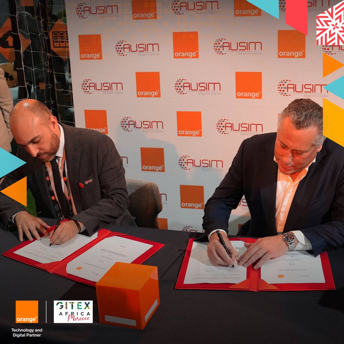 Orange Maroc (@orangemaroc) on Twitter photo Lors de la deuxième journée du <a href="/GITEXAfrica/">GITEX AFRICA</a> 2025, Orange Maroc et l’AUSIM ont signé un partenariat stratégique pour renforcer les compétences autour du Cloud et accompagner la structuration d’un écosystème numérique solide au Maroc.
Cette collaboration vise à mieux outiller les Lors de la deuxième journée du <a href="/GITEXAfrica/">GITEX AFRICA</a> 2025, Orange Maroc et l’AUSIM ont signé un partenariat stratégique pour renforcer les compétences autour du Cloud et accompagner la structuration d’un écosystème numérique solide au Maroc.
Cette collaboration vise à mieux outiller les