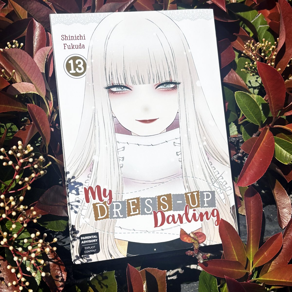 My Dress-Up Darling, vol. 13 is on sale now! Marin's debut as the eerie angel Haniel sets Winter Comiket and the internet abuzz! So why does Wakana look down in the My Dress-Up Darling, vol. 13 is on sale now! Marin's debut as the eerie angel Haniel sets Winter Comiket and the internet abuzz! So why does Wakana look down in the