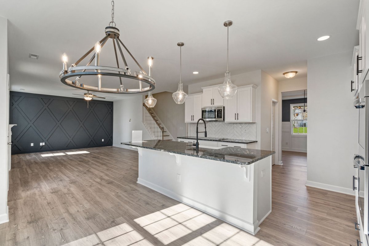 aprilstephens's tweet photo. Step into modern design and timeless elegance with the stunning Gavin II by @JSJBuilders—open for tours during the Johnston County Parade of Homes on April 26-27 &amp; May 3-4!
 https://t.co/hDm9N7AINS

#TheAprilStephensTeam #eXprealty #JSJBuilders #JoCoParadeOfHomes https://t.co/nkCxvQ4mcx