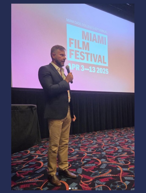 🙌 Impulsar nuestra cinematografía en el exterior es clave para fortalecer la identidad cultural argentina en Florida y en el mundo 🇦🇷🙌
Asistimos a la  42ª edición del Miami Film Festival @miamifilm