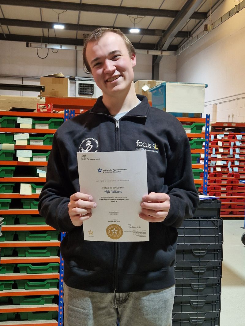 🎉 Congrats to Focus SB apprentice Alfie Williams for successfully passing his <a href="/IFAteched/">IfATE</a> Supply Chain Warehouse Operative Level 2 qualification! 👏 He also earned his forklift licence last August. 

focus-sb.co.uk/news/forklift-…

#SupplyChain #Apprenticeships #FutureSkills #UKmfg