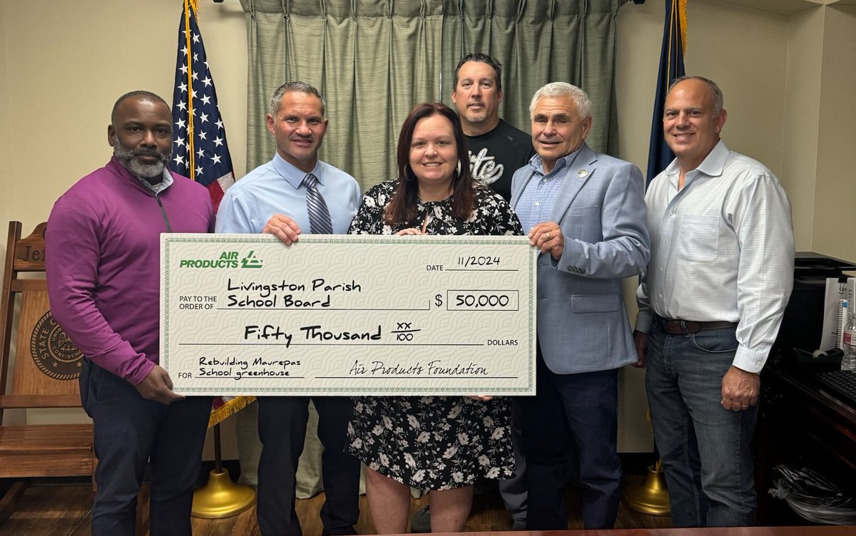 LACleanH2Energy's tweet image. A $50,000 grant from the Air Products Foundation to Livingston Parish will help the Maurepas School rebuild its greenhouse, which was destroyed by Hurricane Ida in 2021. Read more here: brnw.ch/21wS0Lo