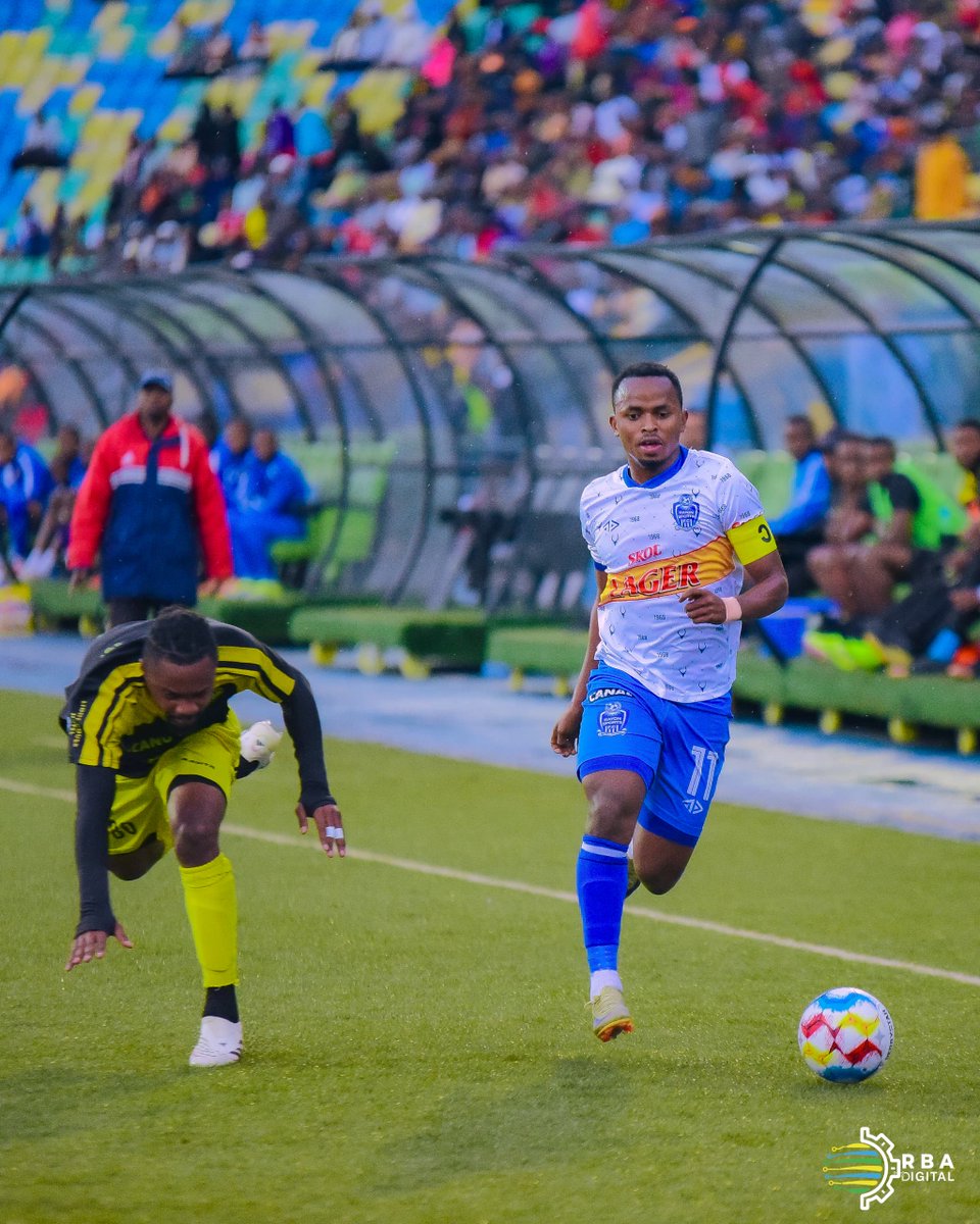 🚨AMAKURU MASHYA🚨

Umukino wa 1/2 cy'Igikombe cy'Amahoro wahuzaga Mukura VS na Rayon Sports wahagaritswe nyuma y'ikibazo cyatewe n'amatara ya Stade Huye yazimye uri gukinwa.

Umwanzuro w'ikigomba gukurikiraho uzatangazwa na FERWAFA nyuma yo gusuzuma raporo y'abasifuzi.