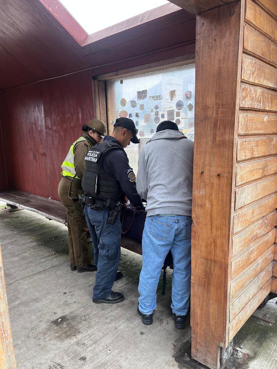 Carabineros Región de Los Lagos tweet media