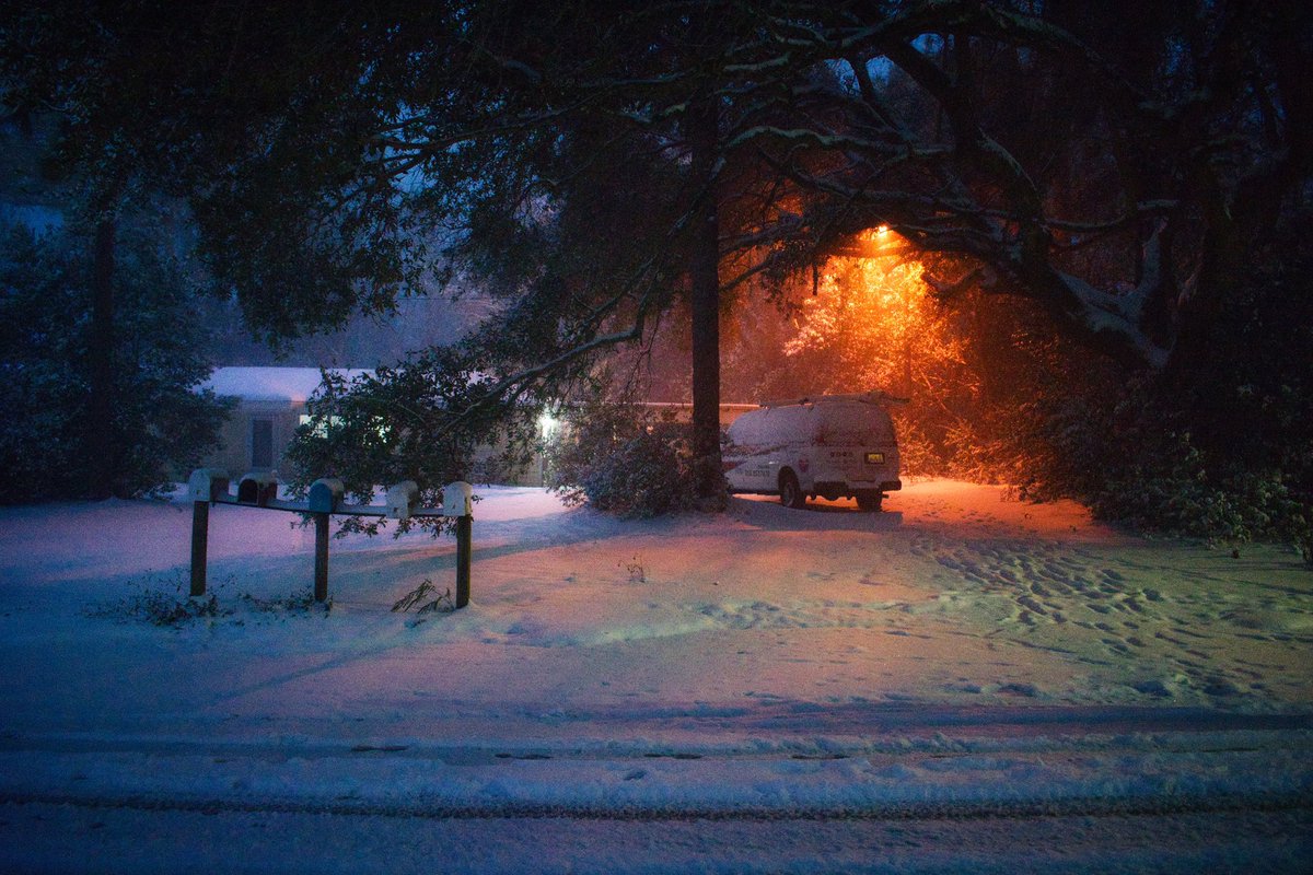 Nat_King_Cold's tweet photo. When it snows in Florida.
#photography https://t.co/XZvKC4dpCn