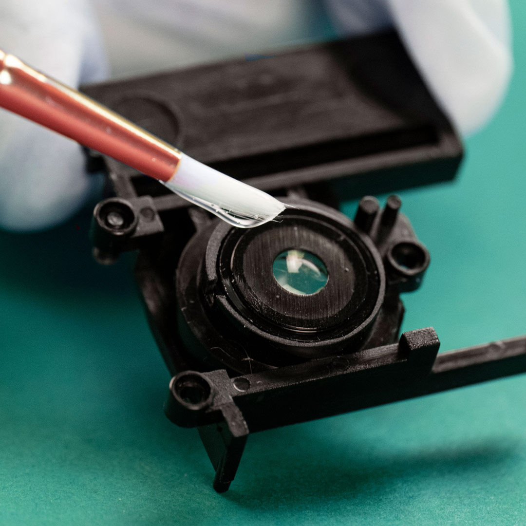 Explore these product highlights for Master Bond's EP30-4Med &amp; learn all about this high performance epoxy system tailored for medical applications. Check out our interactive page to uncover its unique features, technical advantages, &amp; more! bit.ly/47D3DTt