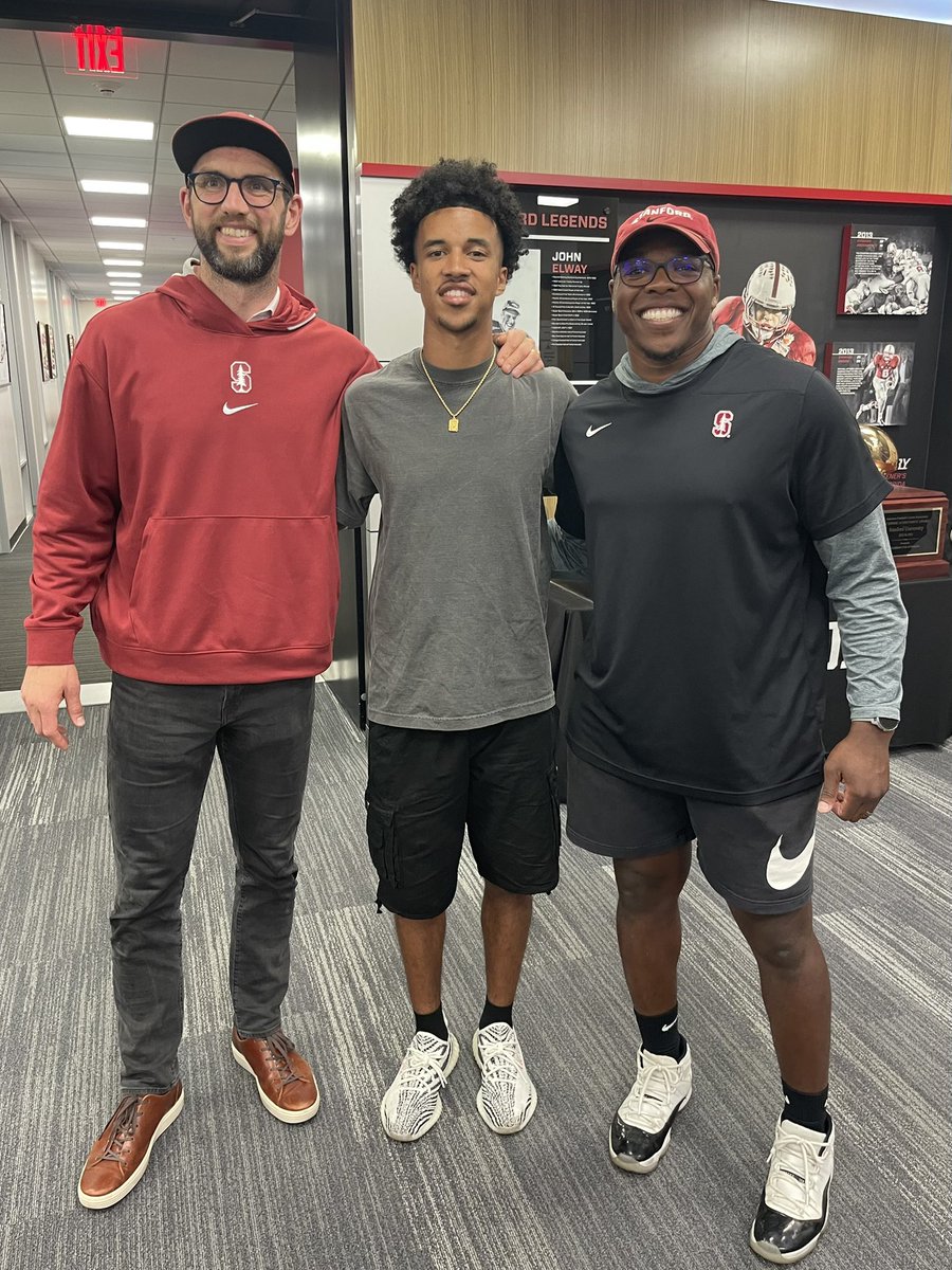 jasonhilljr_'s tweet image. I had a great time spending the day in Palo Alto at @Stanford !! Thank you to @CaptAndrewLuck @CoachPwilli @Big75Fella and the whole @StanfordFball staff for the great hospitality expressed to me and my family!! #GoCard #Stanford