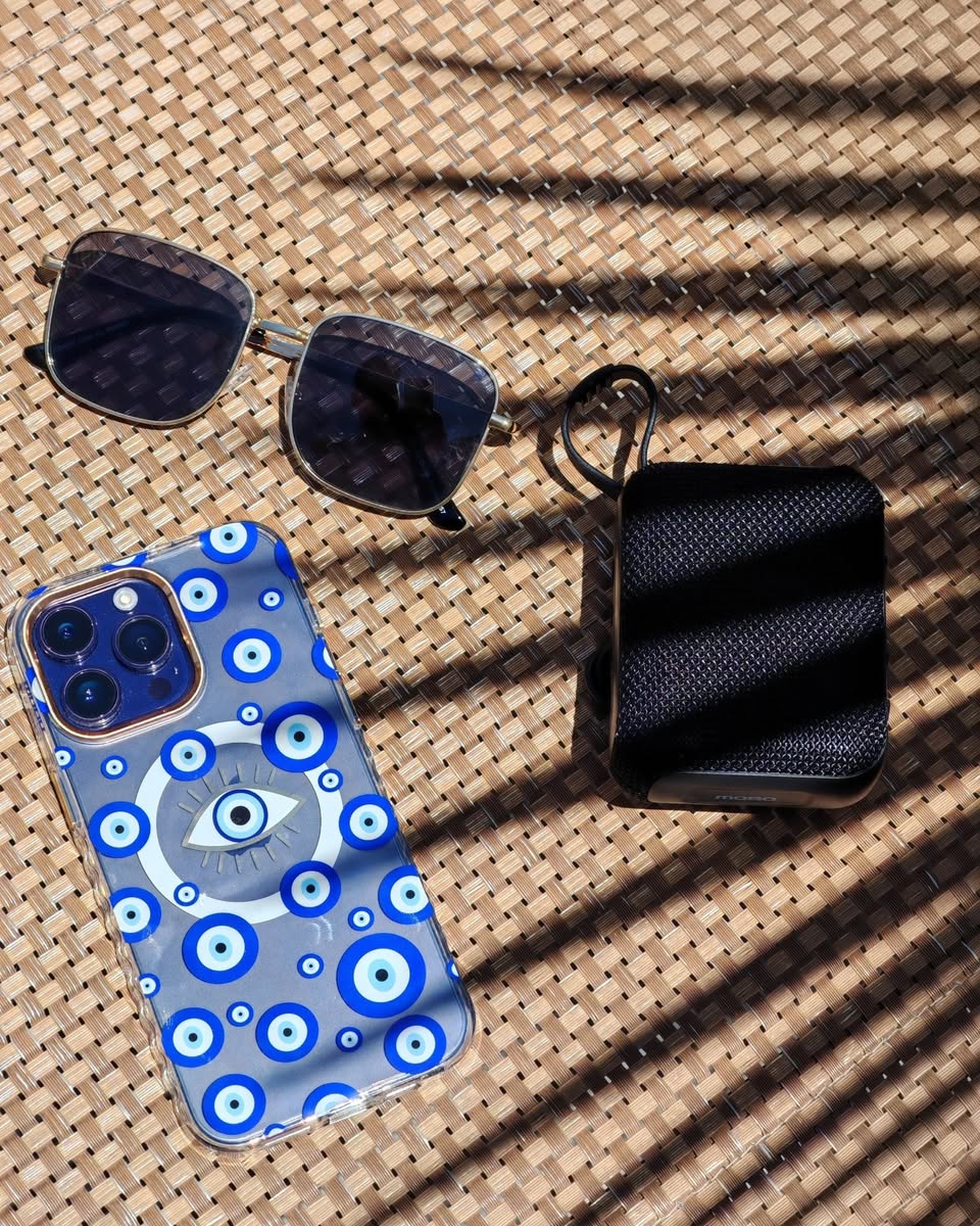 Cosmopol tweet media