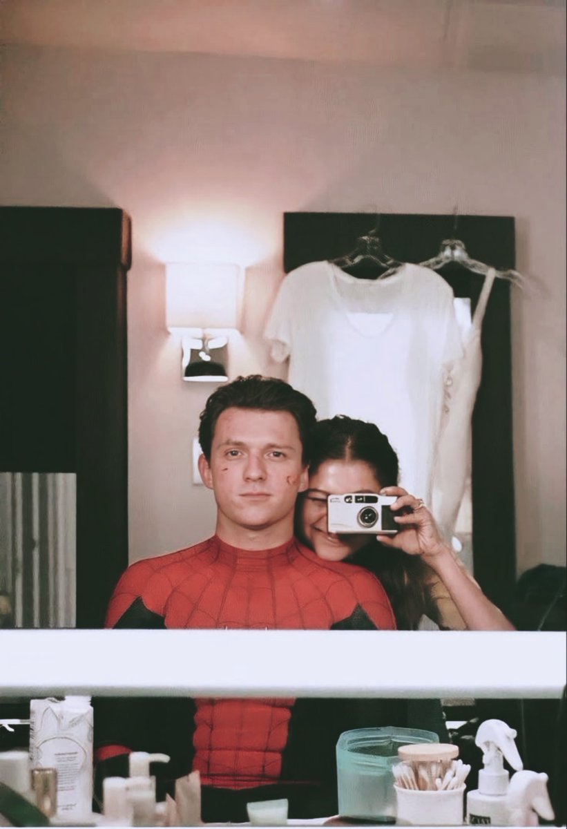 ImaStudio_ai's tweet photo. They are beautiful together ♡ Zendaya and Tom Holland♡
This upgrade's all AI — sharp and stunning!
Reply or tag me to enhance your photo! #FixMyPicAI #photoenhancer #ImageQuality #TomHolland #Zendaya https://t.co/EreS4aDIMx