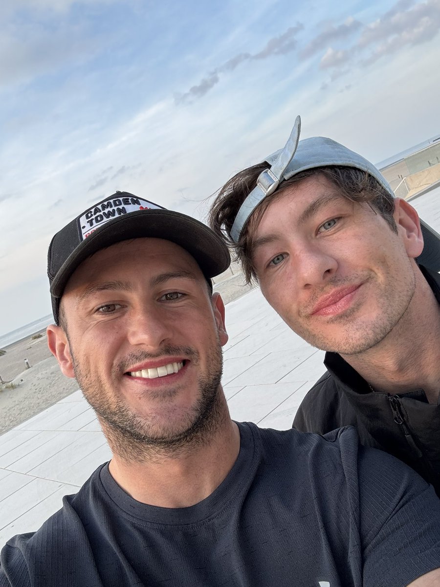 Barry Keoghan tweet media
