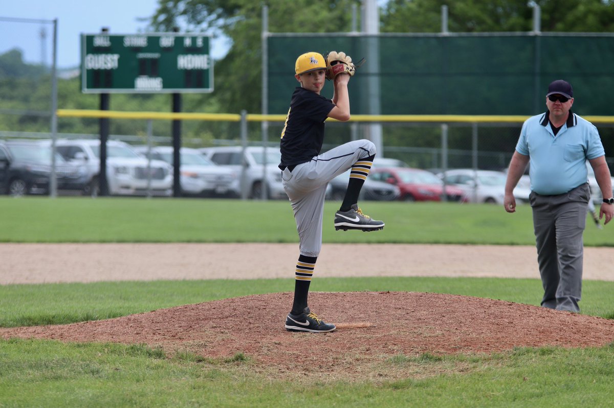 Half way point of your junior year-love watching you play. <a href="/NicSabers/">Nic Sabers</a>