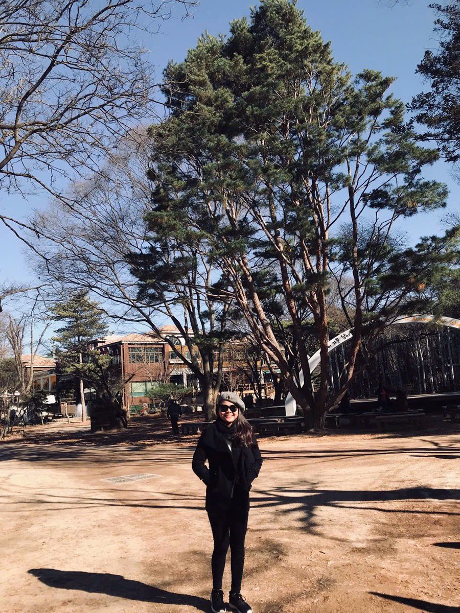 ndanhthu89's tweet photo. I want to return to Korea next autumn. I really love the food and the weather there.🥰 https://t.co/gwyynF5Se7