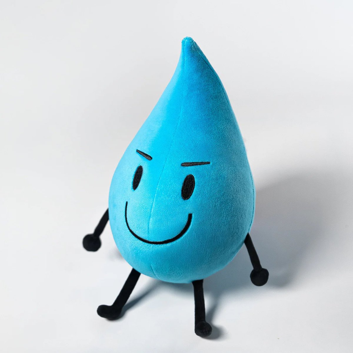 OSCplush_news's tweet photo. The Teardrop plush has released for $29.99 on the JNJ store! https://t.co/aRPGCh7PH5