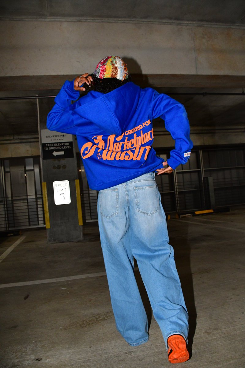 ChosenMiami's tweet photo. TWO HOODIES LEFT IN OUR COOL BLUE DOUBLE M HOODIES 😏😏😏 CHOSEN MEMBERS, RESTOCK? 
Click The Link In My Bio &amp; Grab Yours! 

• HEAVYWEIGHT 500 GSM OVERSIZED STYLE
• DOUBLE ZIPPERS
• EMBROIDERY DISTRESSED TAG RIGHT ARM 
• EMBROIDERY LEFT CHEST 
• 3D PUFF PRINT BACK https://t.co/0DQUkbE6du