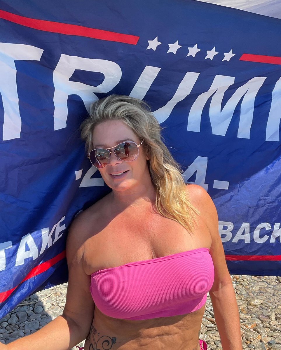 Content from nikkilynnerotic