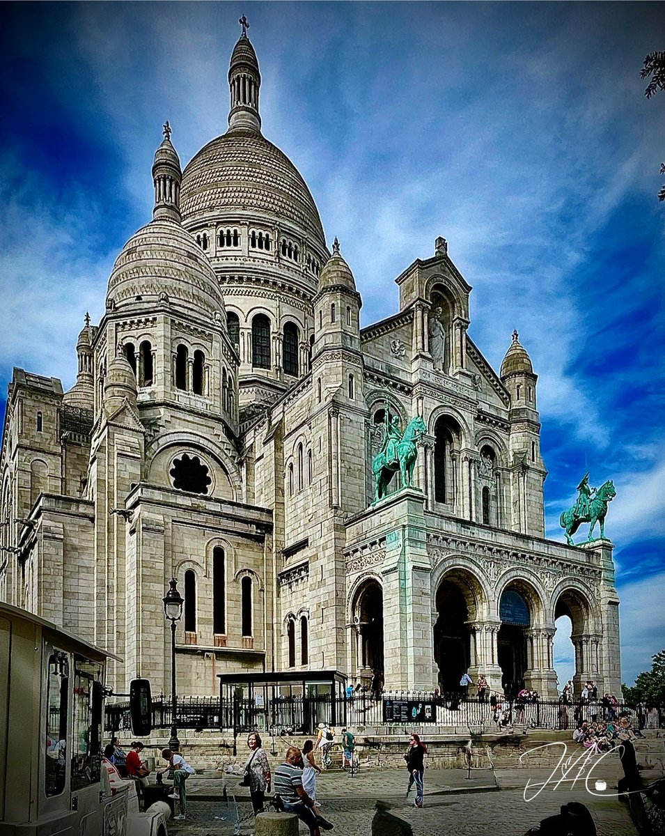 byjojoco's tweet photo. #sacrecoure #montmartre #travelblogger #travelwriter https://t.co/ahNuUqvDN5