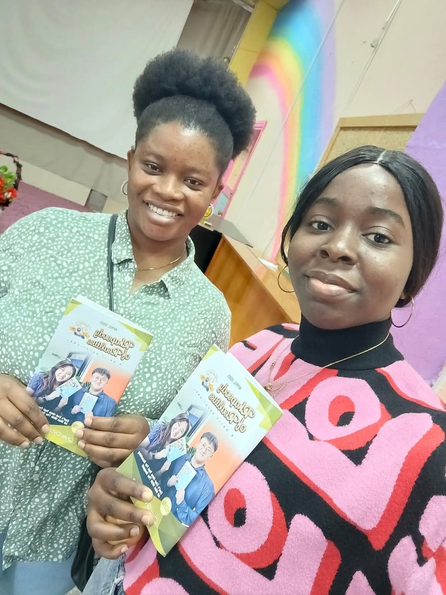 OYINBOLUWASEYI's tweet photo. REACHOUT WORLD๐
#RhapsodyOfRealties
#PastorChris
#ReachoutWorld
#cellministry
#Coderabah
#cecrussiagroup2
#eer
#cetula
#cetver
#ceryazan https://t.co/bhtGjp8y6m